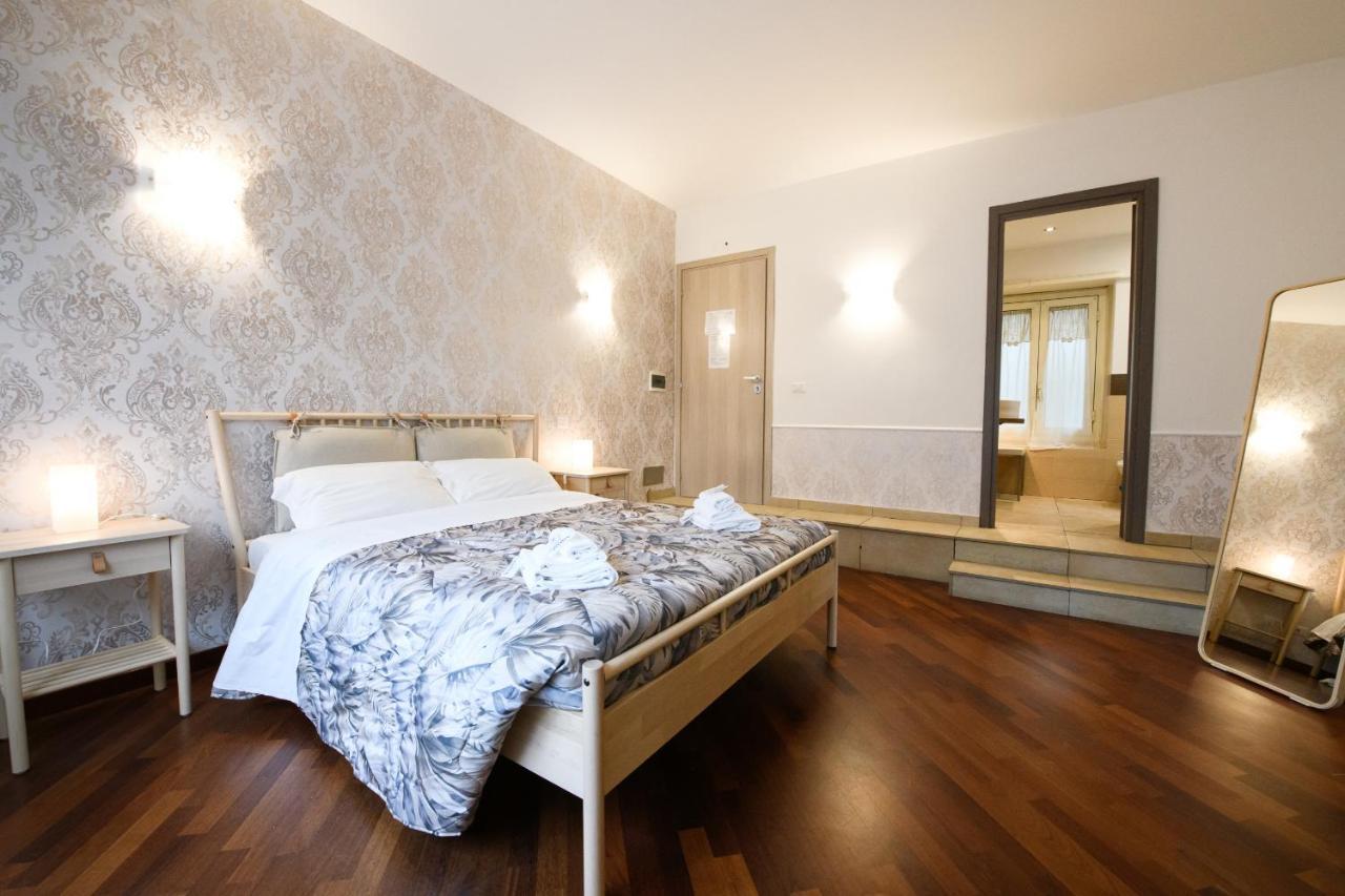 Aurelio Deluxe Rooms روما المظهر الخارجي الصورة
