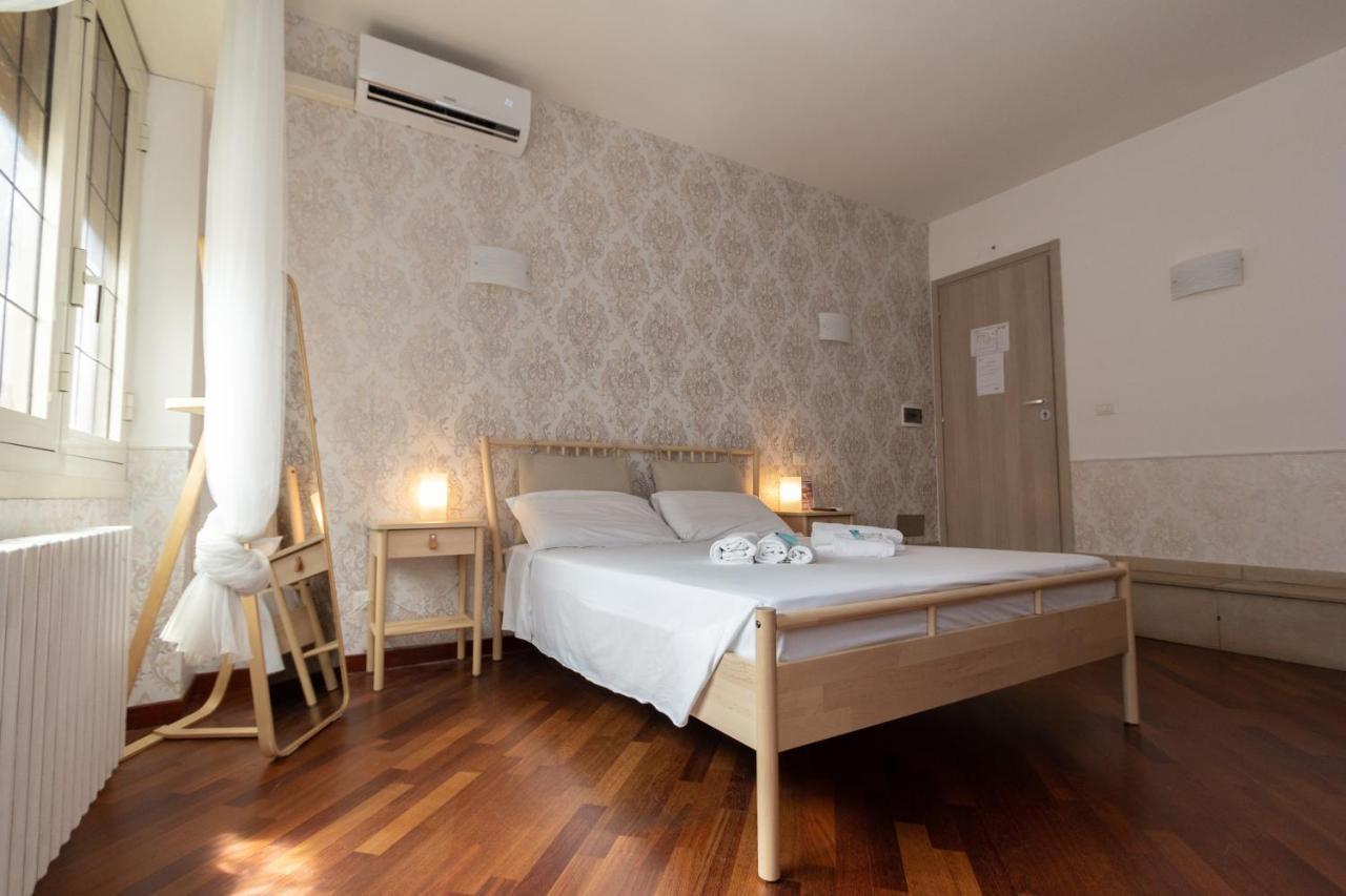 Aurelio Deluxe Rooms روما المظهر الخارجي الصورة