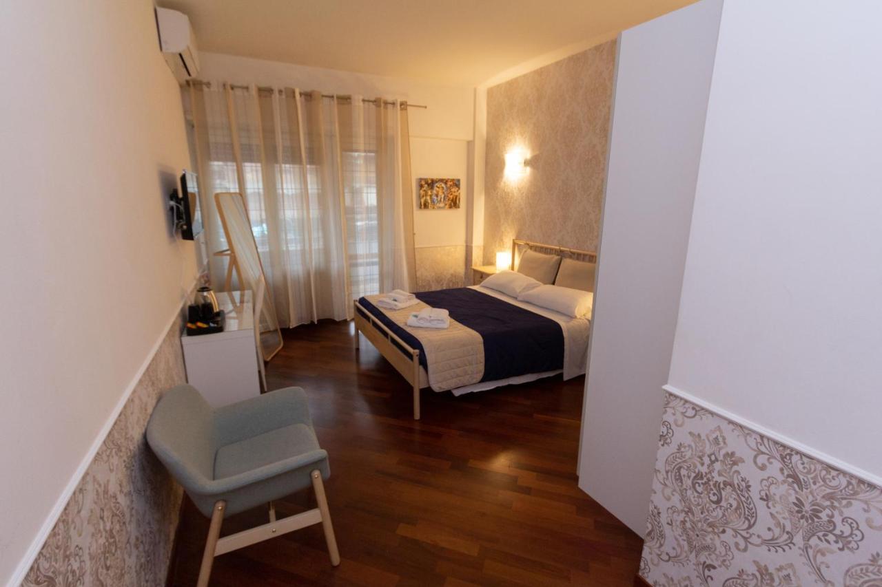 Aurelio Deluxe Rooms روما المظهر الخارجي الصورة