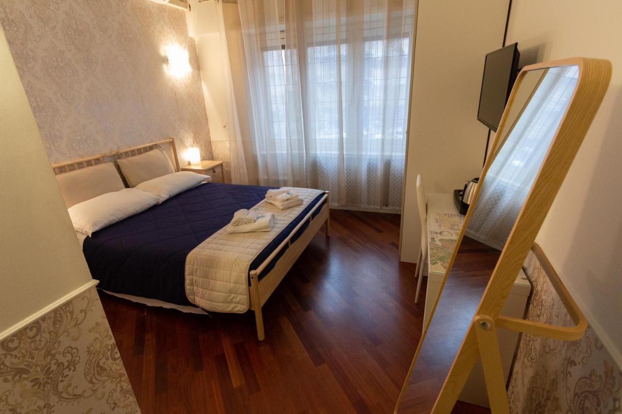 Aurelio Deluxe Rooms روما المظهر الخارجي الصورة